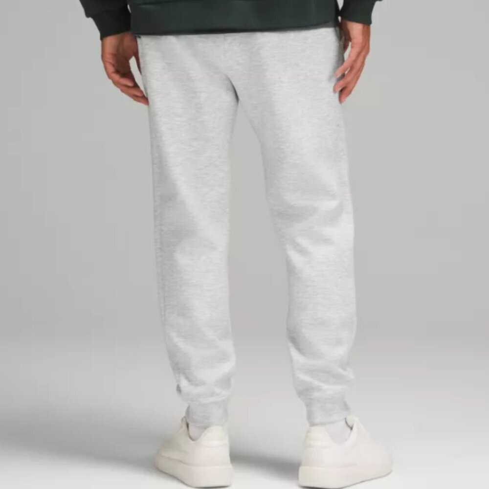 NWOT Smooth Spacer Jogger *Regular